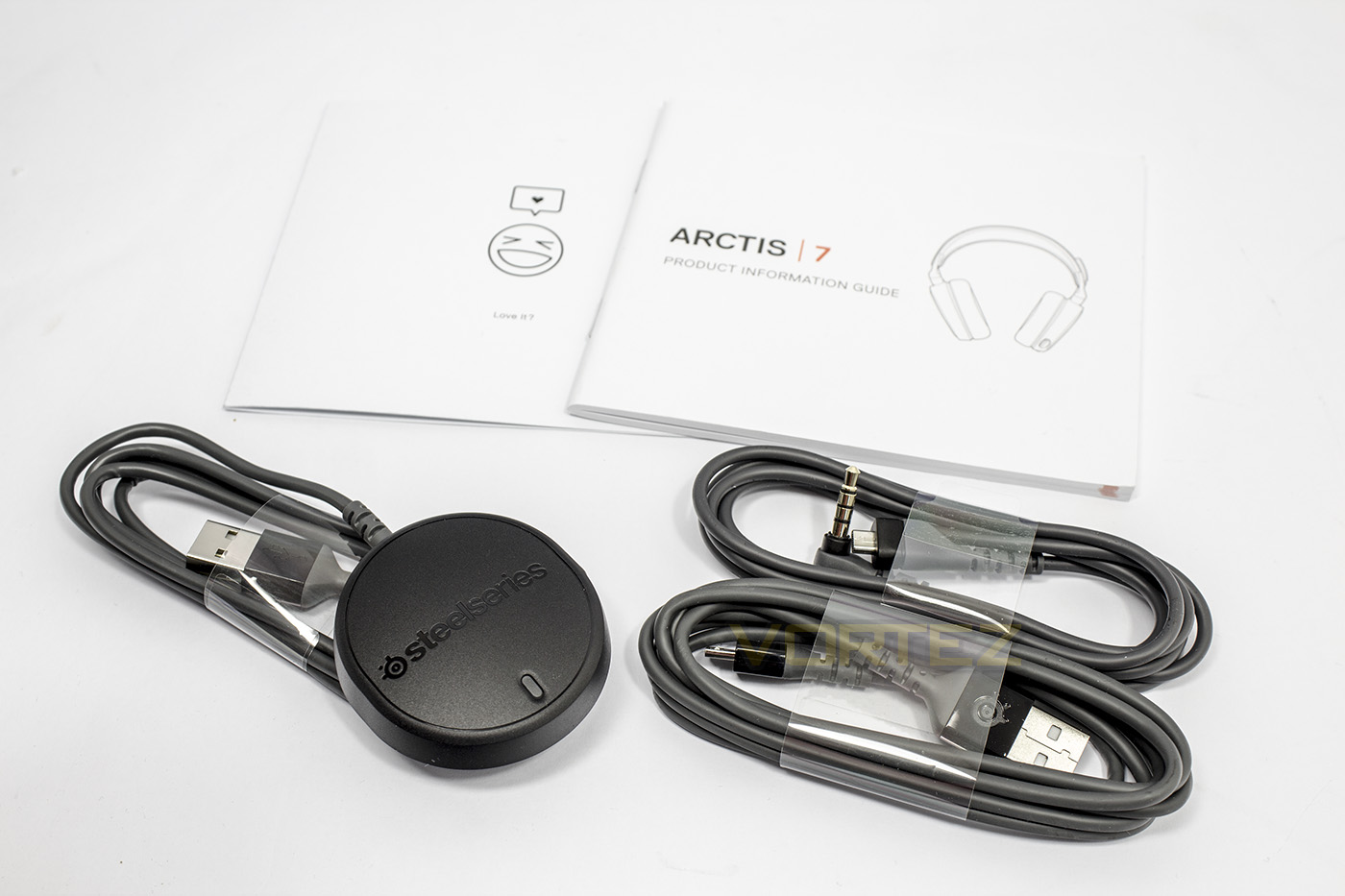Steelseries Arctis 7 Wireless Gaming Headset - White Steelseries Arctis 7 Wireless Gaming Headset - White
